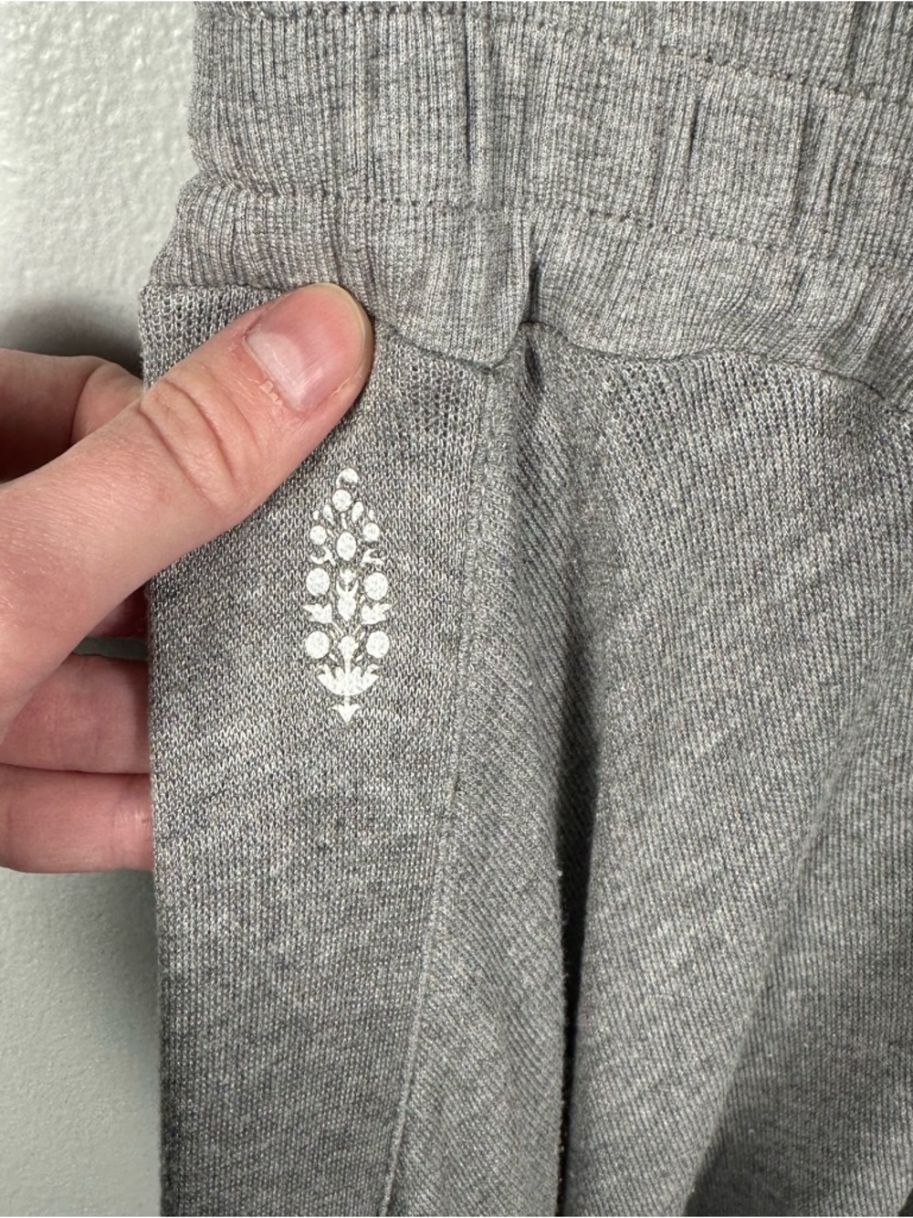 Free People Movement Grey Windy Meadow Harem Pant Size Small Comfy Casual Chic - Picture 6 of 17